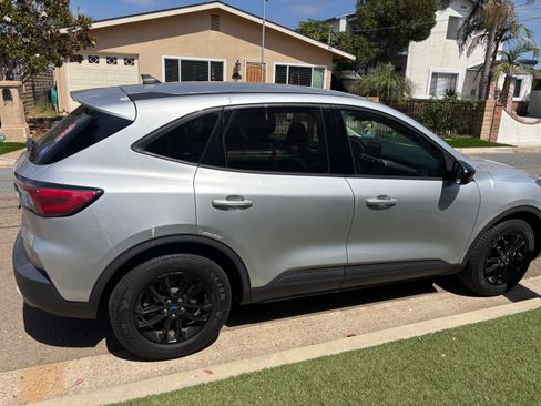 Used 2020 Ford Escape SE Sport AWD/4WD image 1