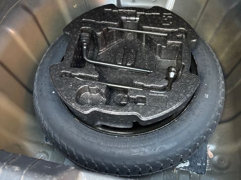 Used 2018 Hyundai Elantra Value Edition w/ Cargo Package image 11