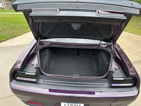 Used 2020 Dodge Challenger SRT Hellcat Redeye image 5