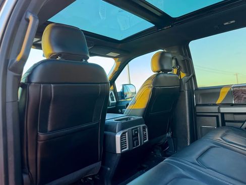 Used 2016 Ford F150 Platinum w/ Equipment Group 701A Luxury image 22