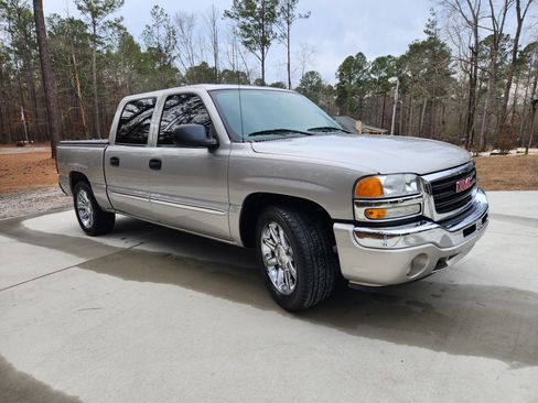 Used 2006 GMC Sierra 1500 SLE w/ Light Duty Power Package image 6