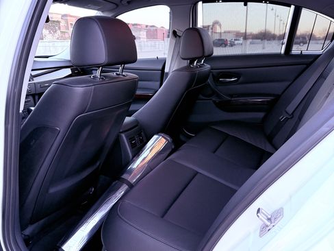 Used 2011 BMW 335i Sedan image 26