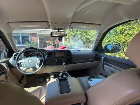 Used 2013 GMC Sierra 1500 SLE w/ Power Tech Package image 12