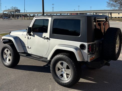 Used 2008 Jeep Wrangler Sahara w/ Dual Top Group image 6