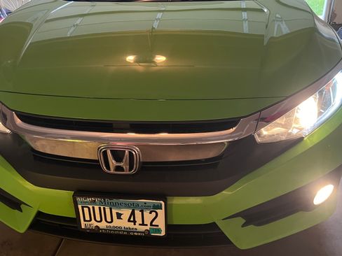 Used 2016 Honda Civic EX-T image 8