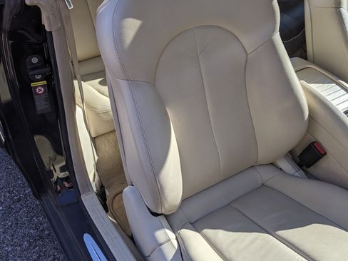 Used 2007 Mercedes-Benz CLK 350 Coupe image 12