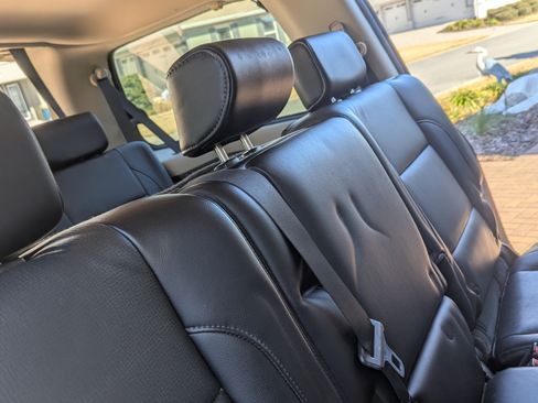 Used 2008 Nissan Armada LE w/ Preferred Pkg image 16