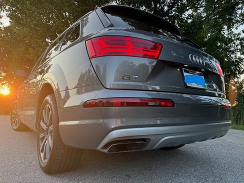 Used 2018 Audi Q7 3.0T Premium Plus w/ Premium Plus Package image 8