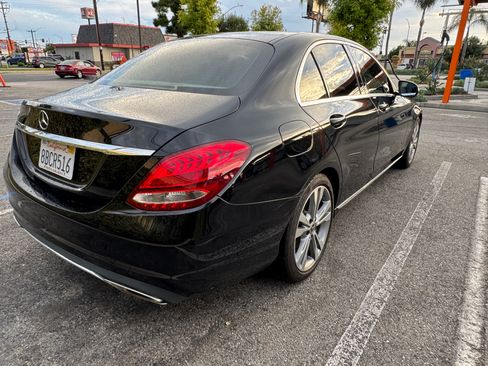 Used 2017 Mercedes-Benz C 300 Sedan image 10