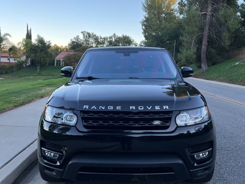 Used 2016 Land Rover Range Rover Sport SE image 8