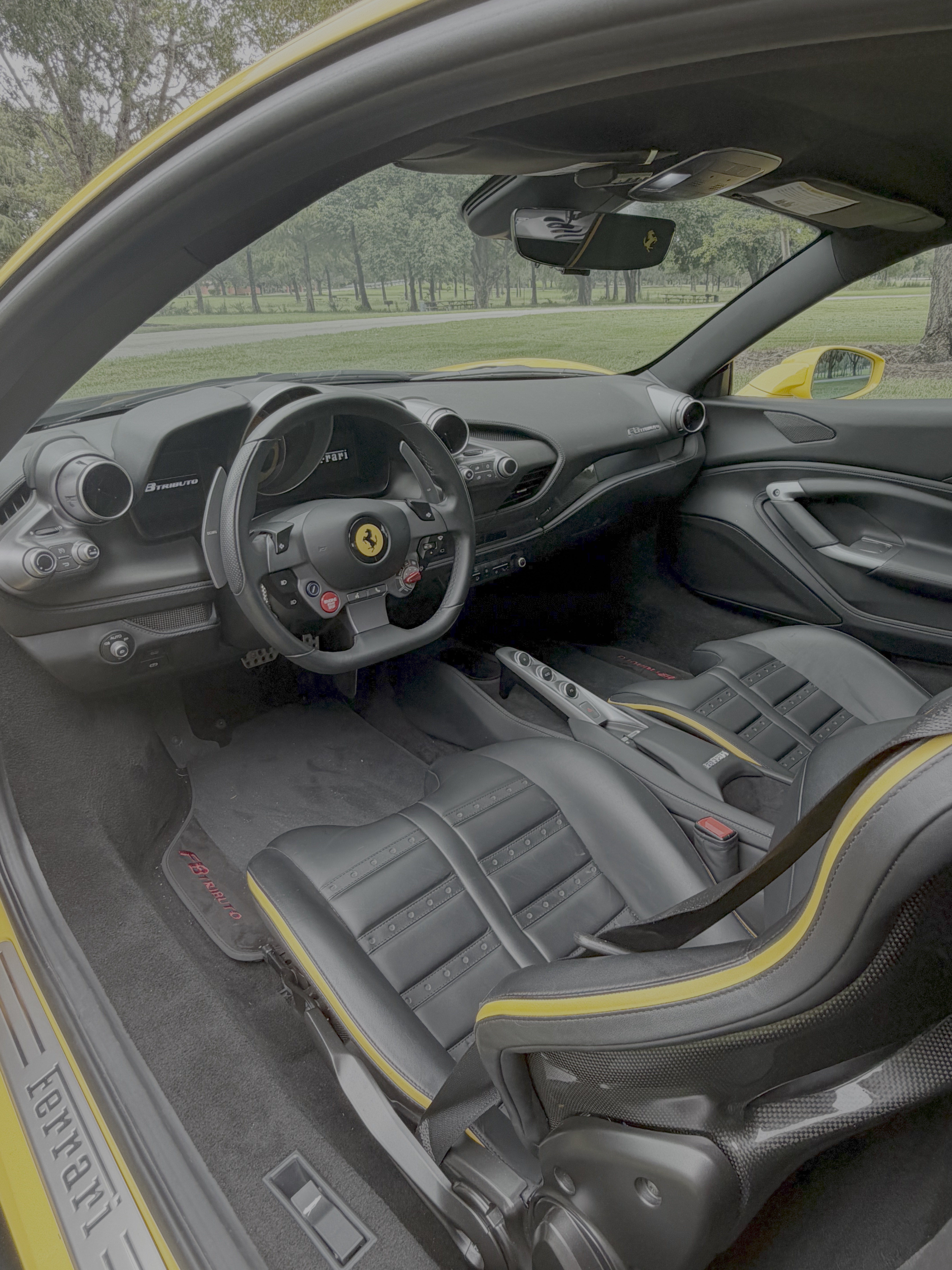 Used 2020 Ferrari F8 Tributo RWD image 13