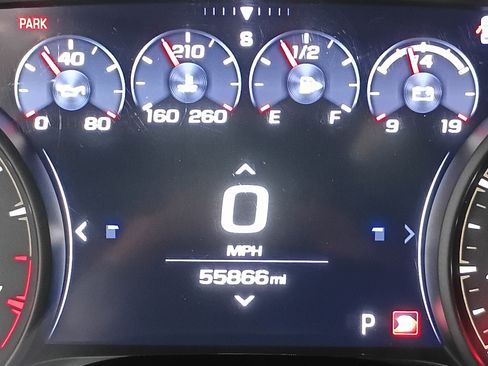 Used 2020 Chevrolet Camaro SS image 9