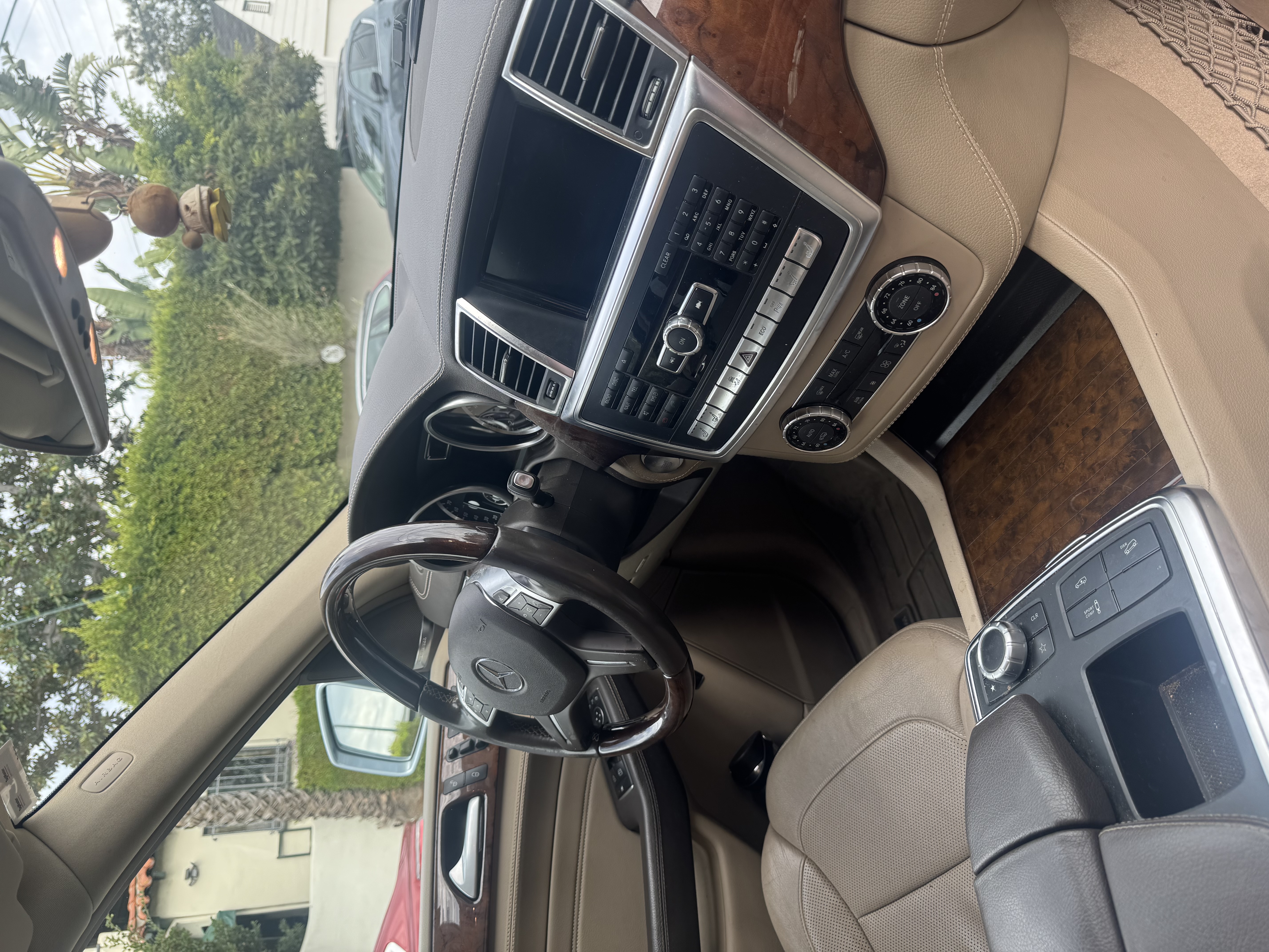 Used 2015 Mercedes-Benz ML 400 4MATIC image 11