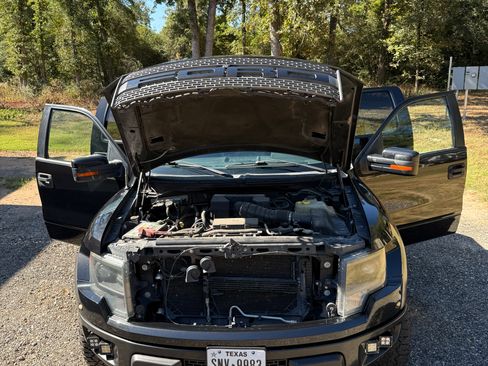 Used 2013 Ford F150 Raptor w/ Luxury Equipment Group image 20