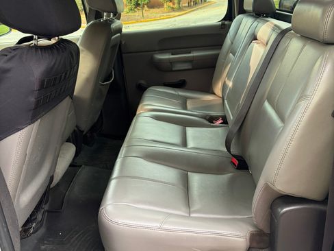 Used 2007 Chevrolet Silverado 1500 W/T w/ Towing Package RWD image 10