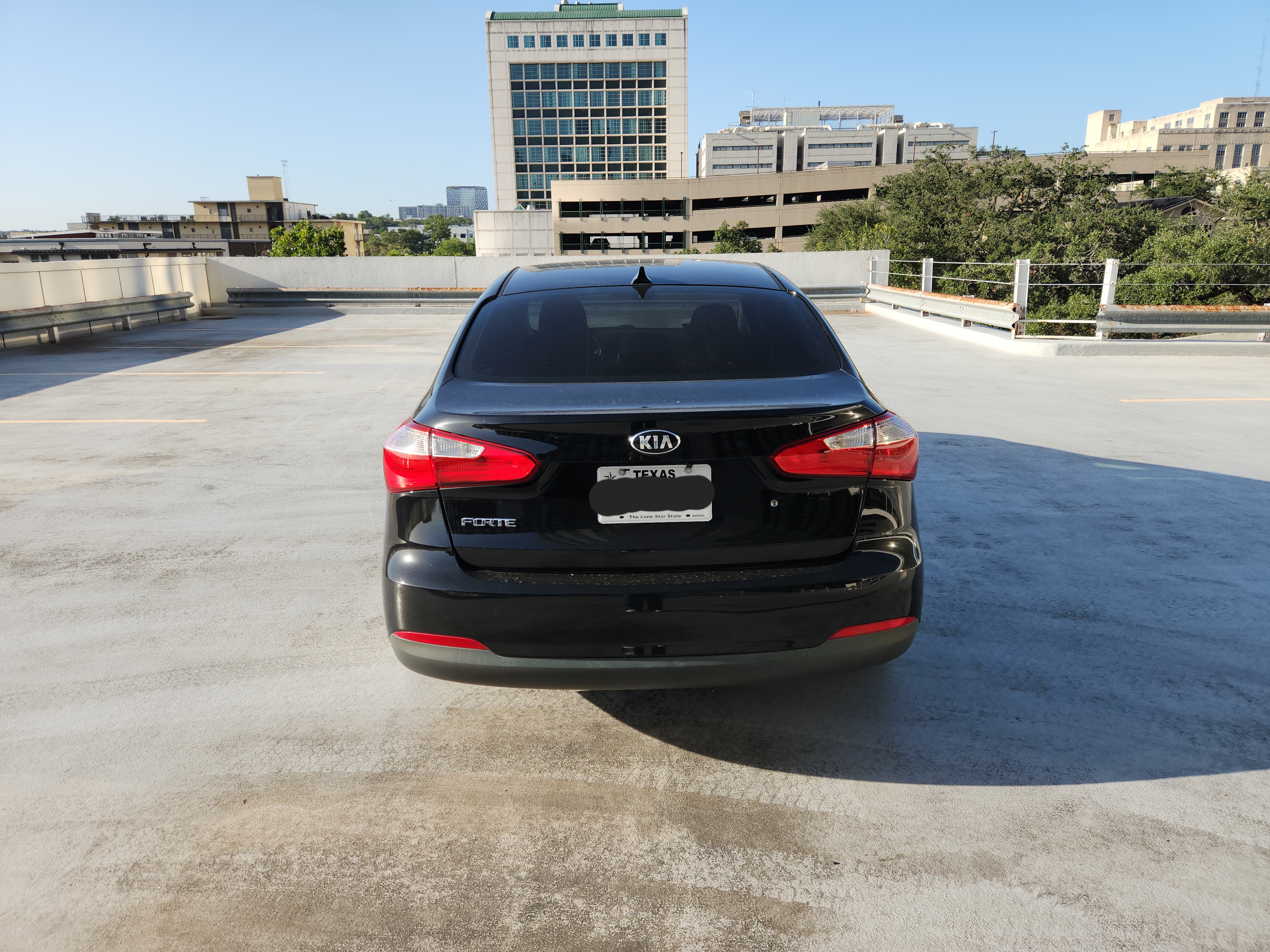 Used 2015 Kia Forte LX FWD image 5