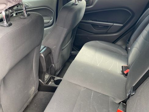 Used 2019 Ford Fiesta SE FWD image 13