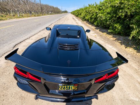 Used 2022 Chevrolet Corvette Stingray Premium Conv w/ Z51 Performance Package image 10