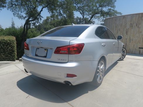 Used 2007 Lexus IS 250 image 4