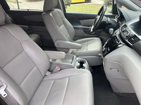 Used 2014 Honda Odyssey EX-L image 5