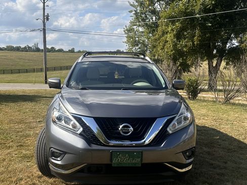 Used 2017 Nissan Murano Platinum w/ Platinum Technology Package image 2