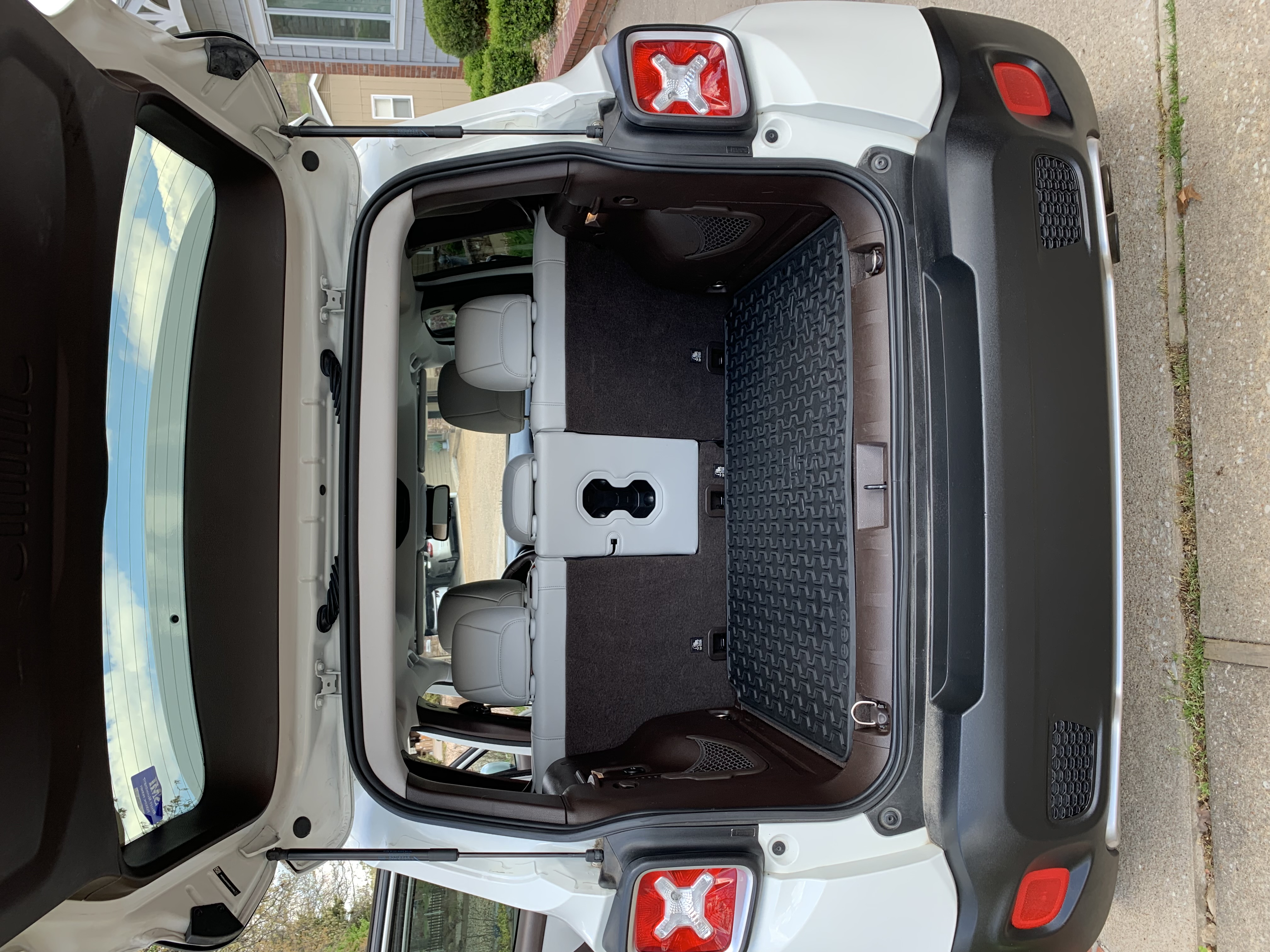 Used 2017 Jeep Renegade Limited AWD/4WD image 15