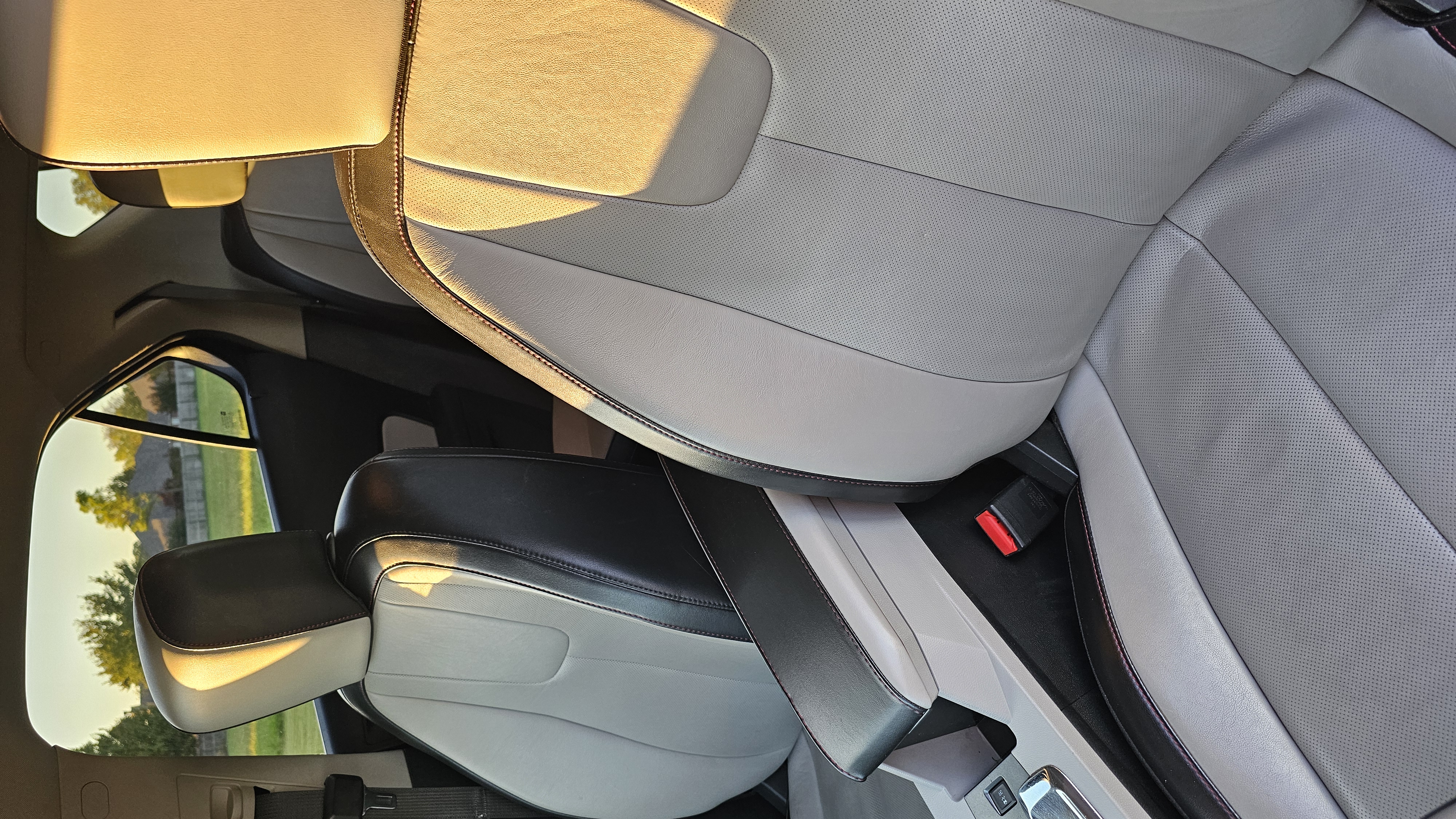 Used 2012 Chevrolet Equinox LTZ w/ LPO, Protection Package FWD image 14