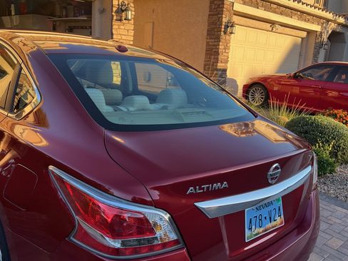 Used 2015 Nissan Altima 2.5 S w/ Power Driver Seat Package image 6