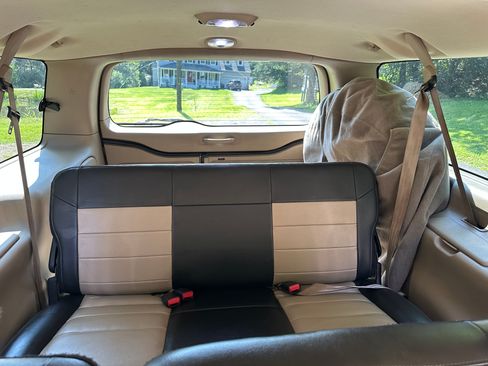 Used 2005 Ford Excursion Eddie Bauer image 15