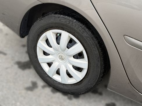 Used 2006 Toyota Camry LE image 6