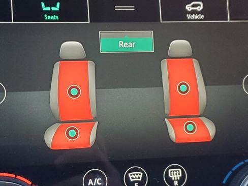 Used 2018 Land Rover Range Rover Sport HSE Dynamic image 22