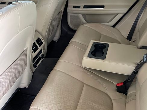 Used 2020 Jaguar XF Prestige image 26