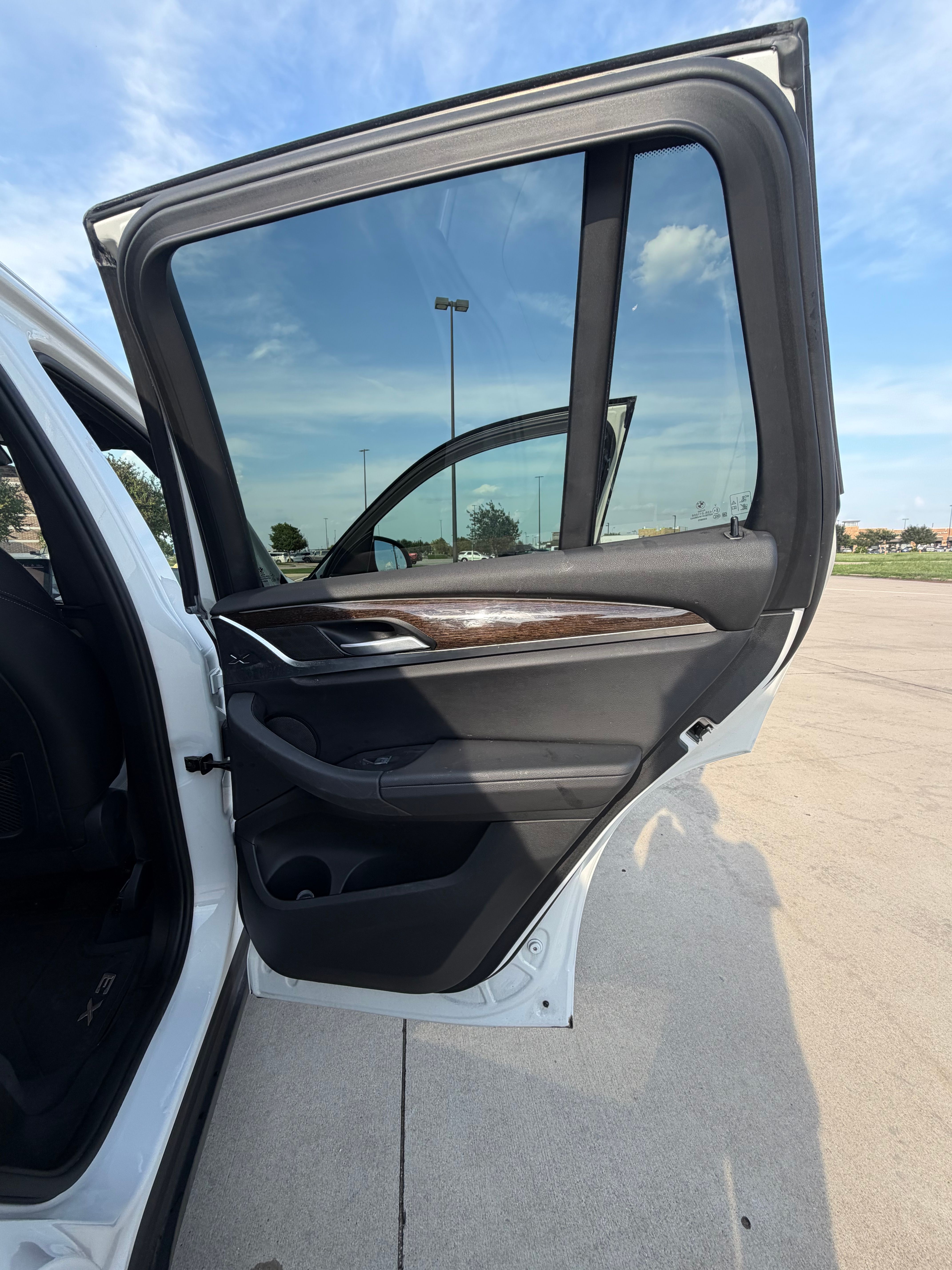 Used 2022 BMW X3 sDrive30i w/ Convenience Package w/ZPA RWD image 11