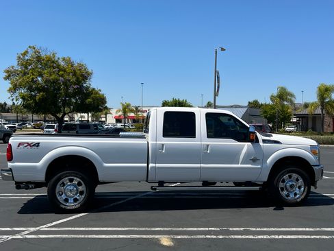 Used 2015 Ford F350 Lariat w/ Lariat Ultimate Package AWD/4WD image 4
