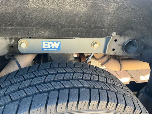 Used 2016 Chevrolet Silverado 2500 High Country w/ Duramax Plus Package image 6