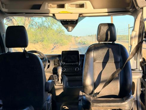 Used 2020 Ford Transit 250 Medium Roof image 12