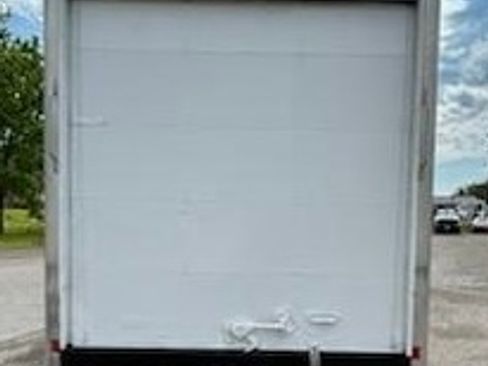 Used 2013 Ford E-350 and Econoline 350 Super Duty RWD image 8