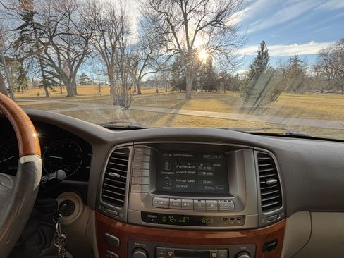 Used 2004 Lexus LX 470 470 Sport Utility 4D image 14