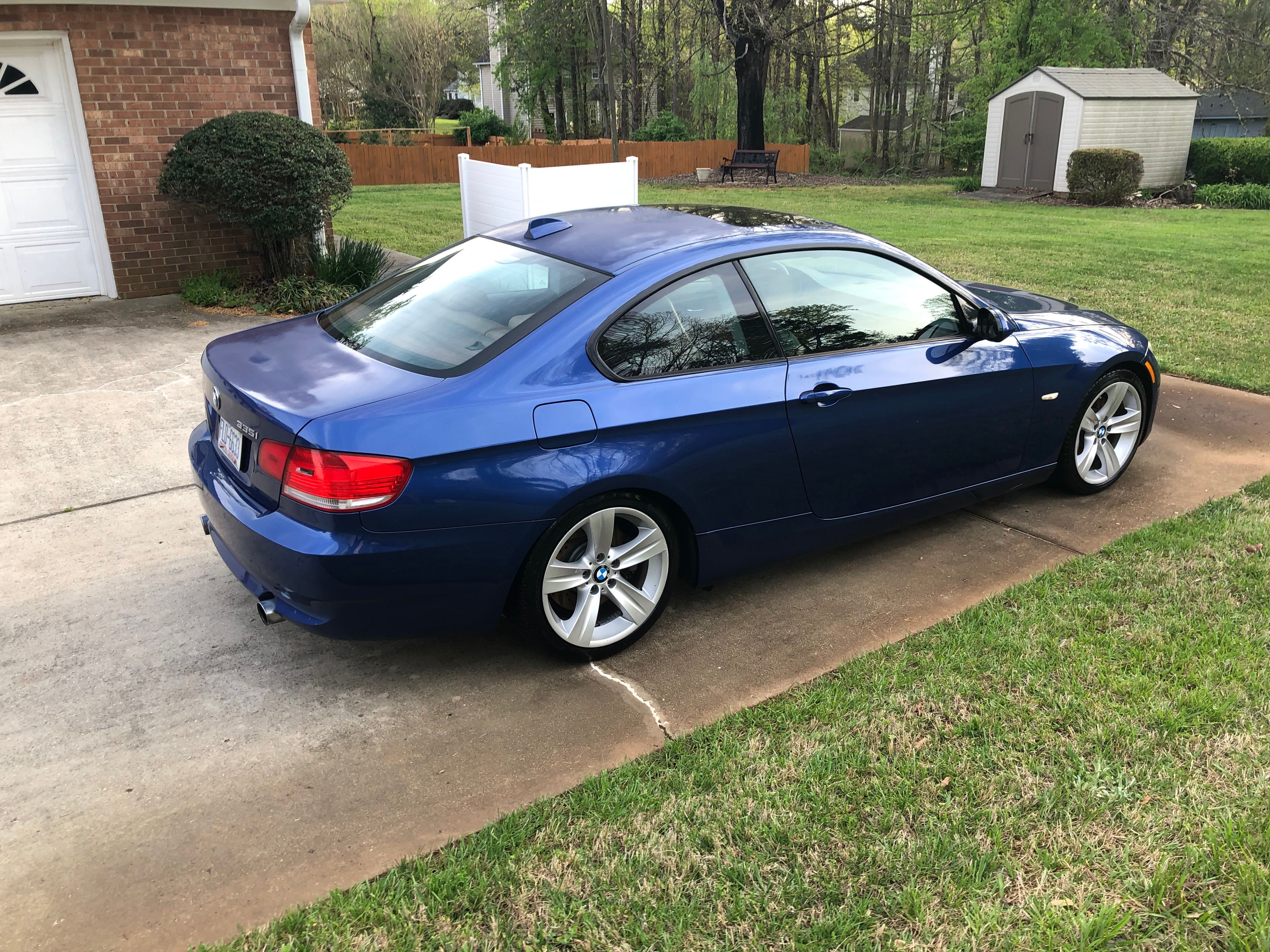 Used 2009 BMW 335i Coupe RWD image 1