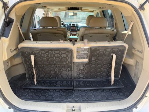 Used 2013 Toyota Highlander Limited image 15