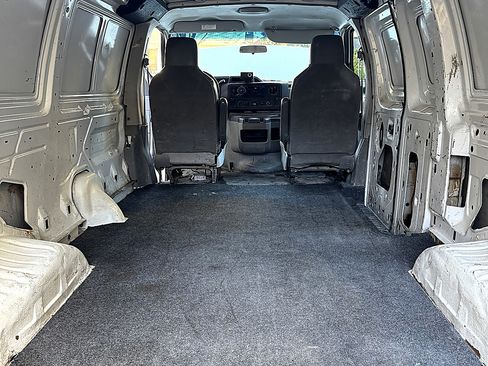 Used 2012 Ford E-150 and Econoline 150 Van 3D w/ Commercial Cargo Van Pkg image 13