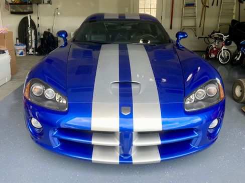 Used 2006 Dodge Viper SRT-10 image 12