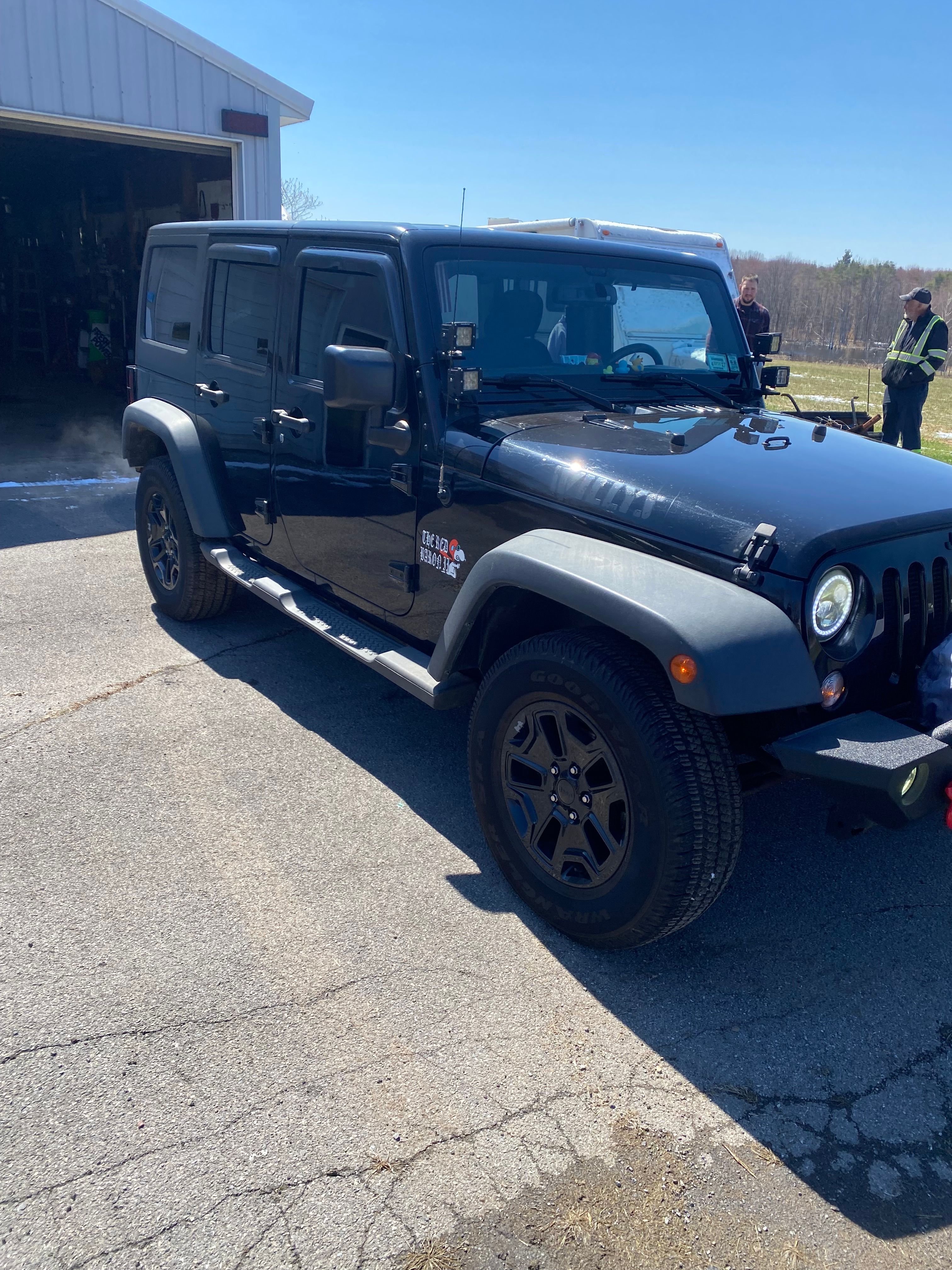 Used 2015 Jeep Wrangler Unlimited Sport AWD/4WD image 10