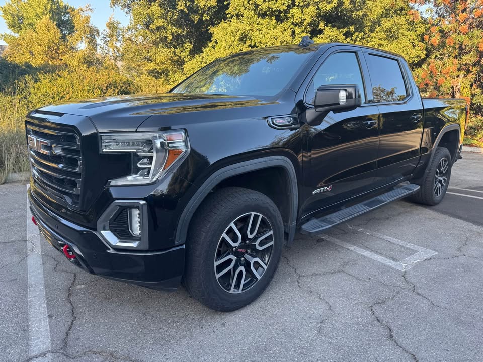 Used 2019 GMC Sierra 1500 AT4 w/ AT4 Premium Package AWD/4WD image 1