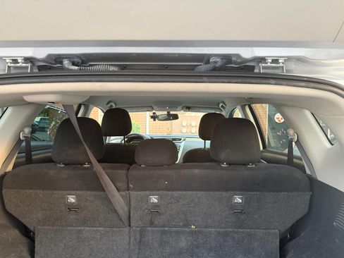 Used 2018 Nissan Murano SV FWD image 2