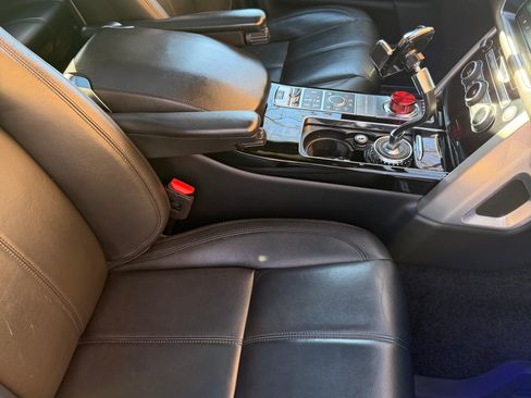 Used 2017 Land Rover Range Rover image 25