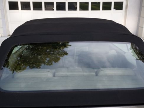 Used 1995 Mercedes-Benz E 320 Convertible image 11