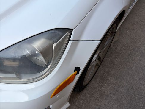 Used 2014 Mercedes-Benz C 300 4MATIC Sedan image 4