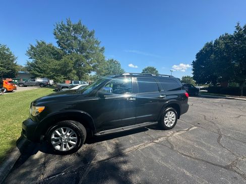 Used 2011 Toyota Sequoia Platinum AWD/4WD image 1