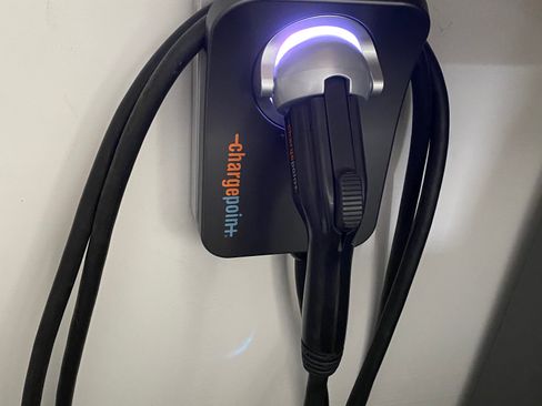 Used 2021 BMW X5 xDrive45e w/ Executive Package 2 image 11